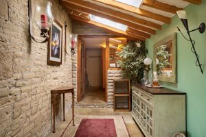 Photo 21- click for photo gallery